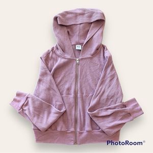 Aritizia TNA Lg Cropped Pink Waffle Zip Up Hoodie